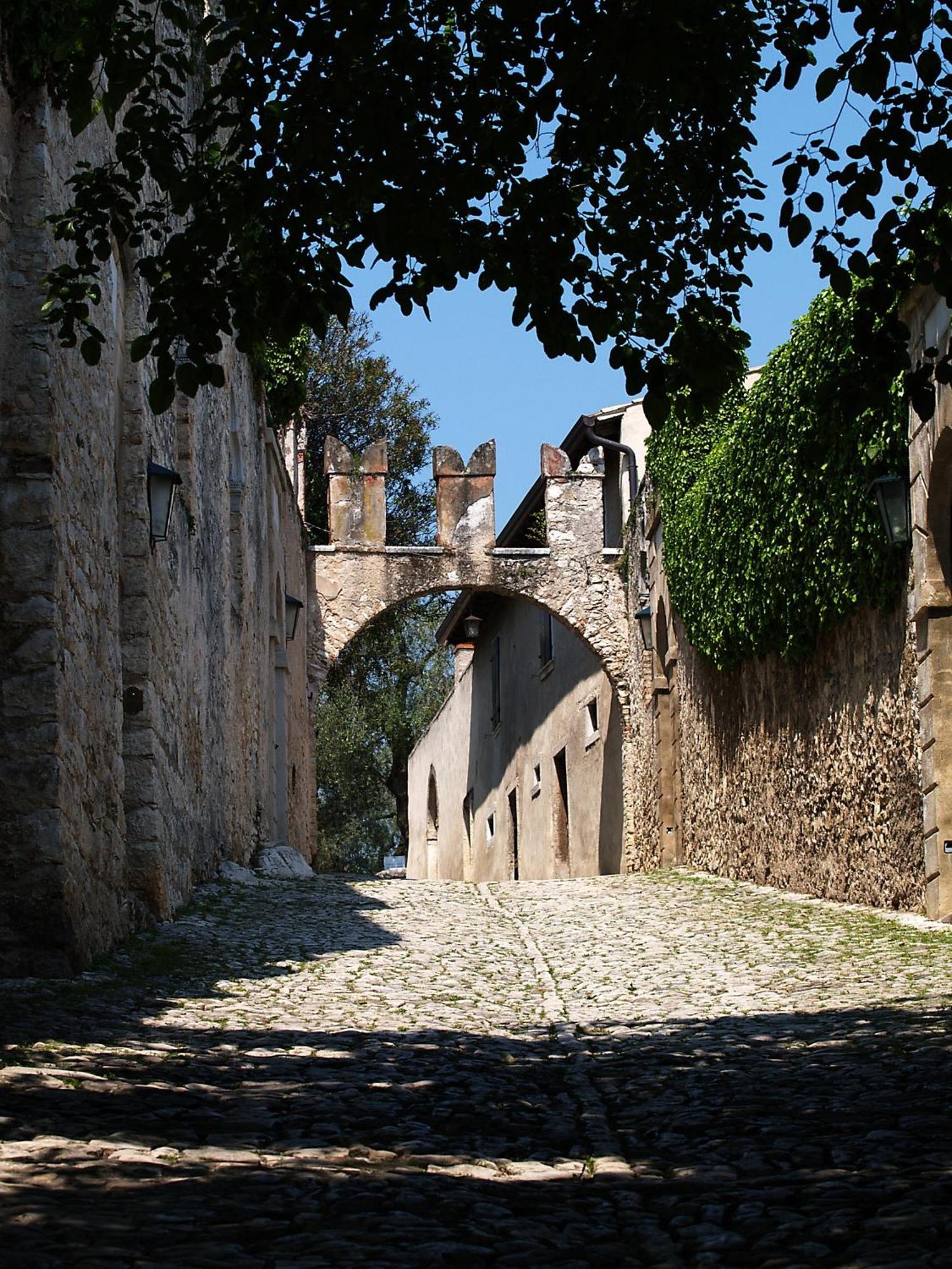Locanda San Vigilio Garda  Exterior photo