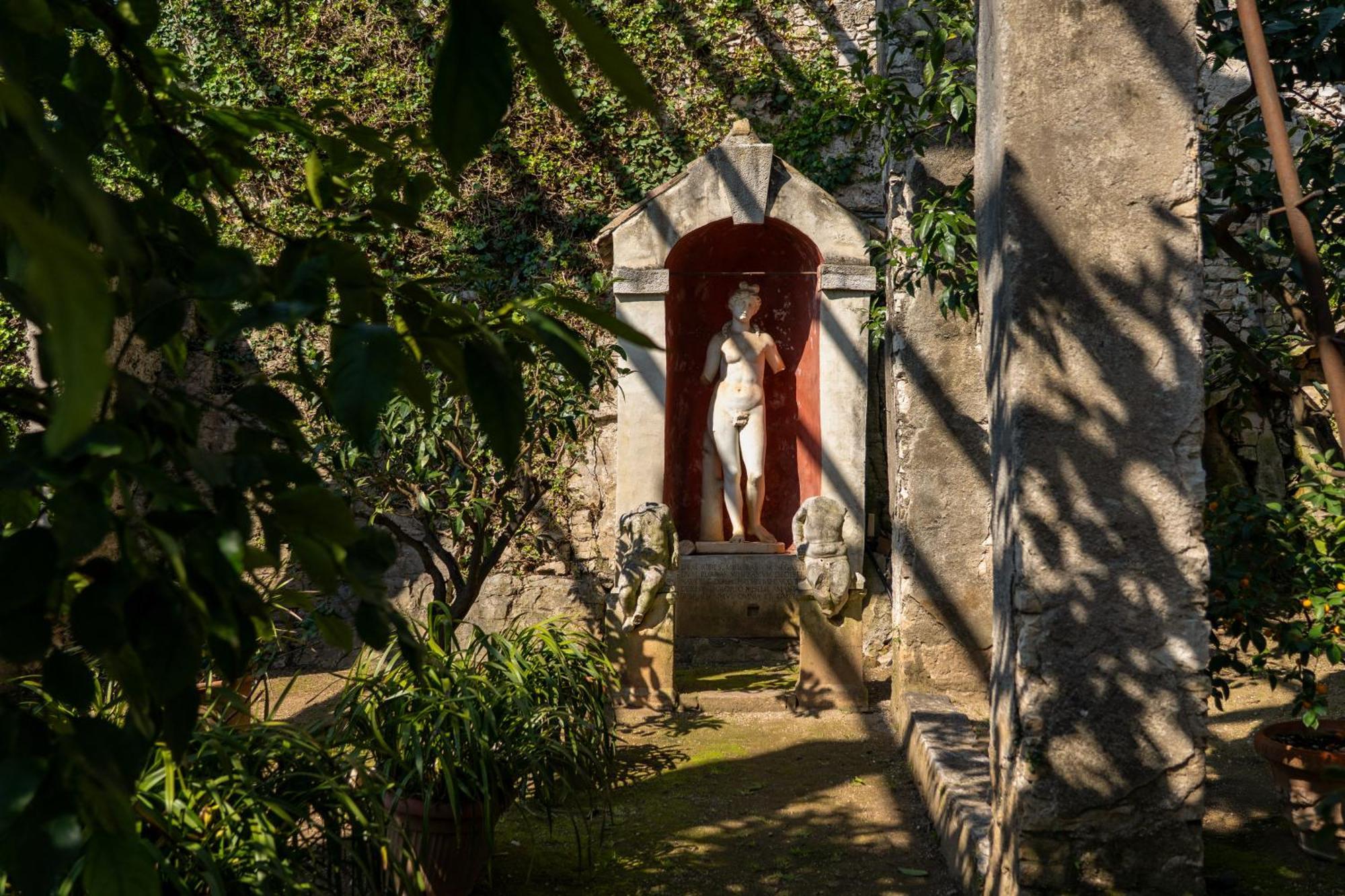 Locanda San Vigilio Garda  Exterior photo