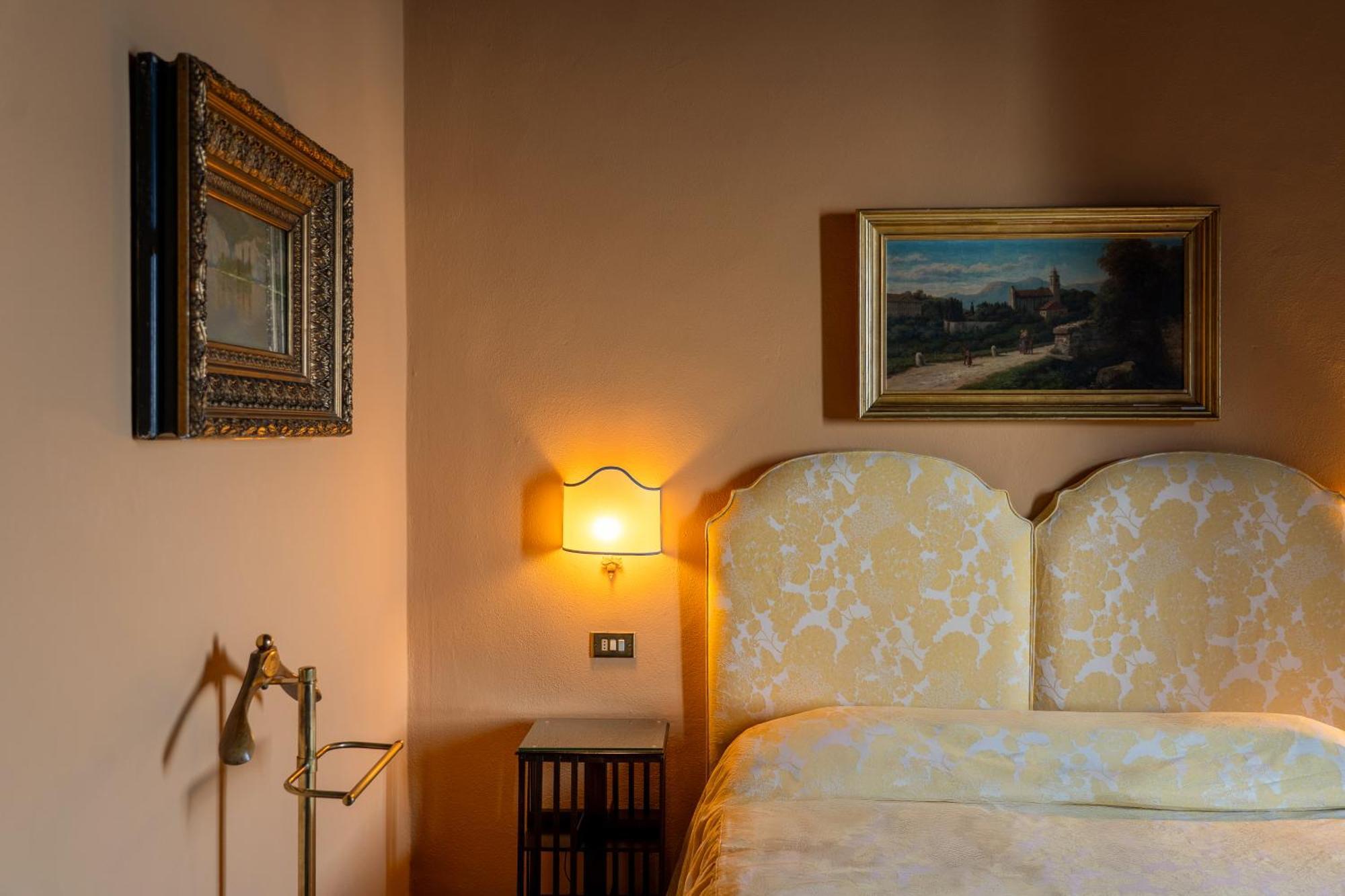 Locanda San Vigilio Garda  Exterior photo