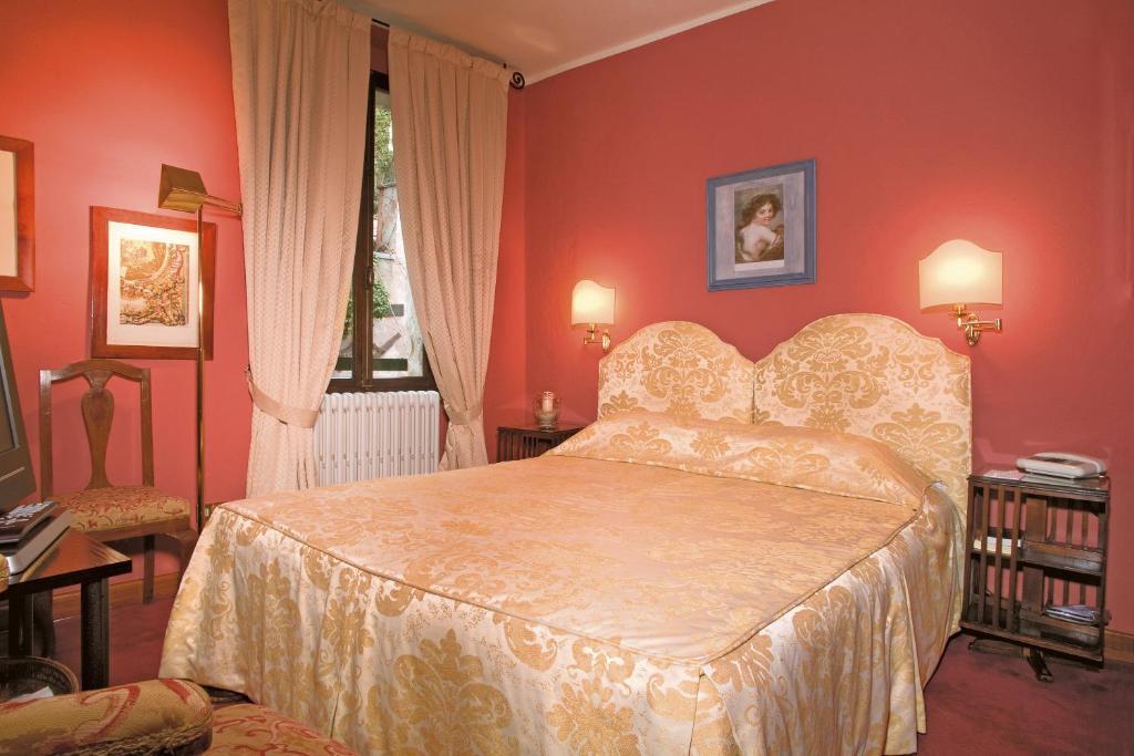 Locanda San Vigilio Garda  Room photo